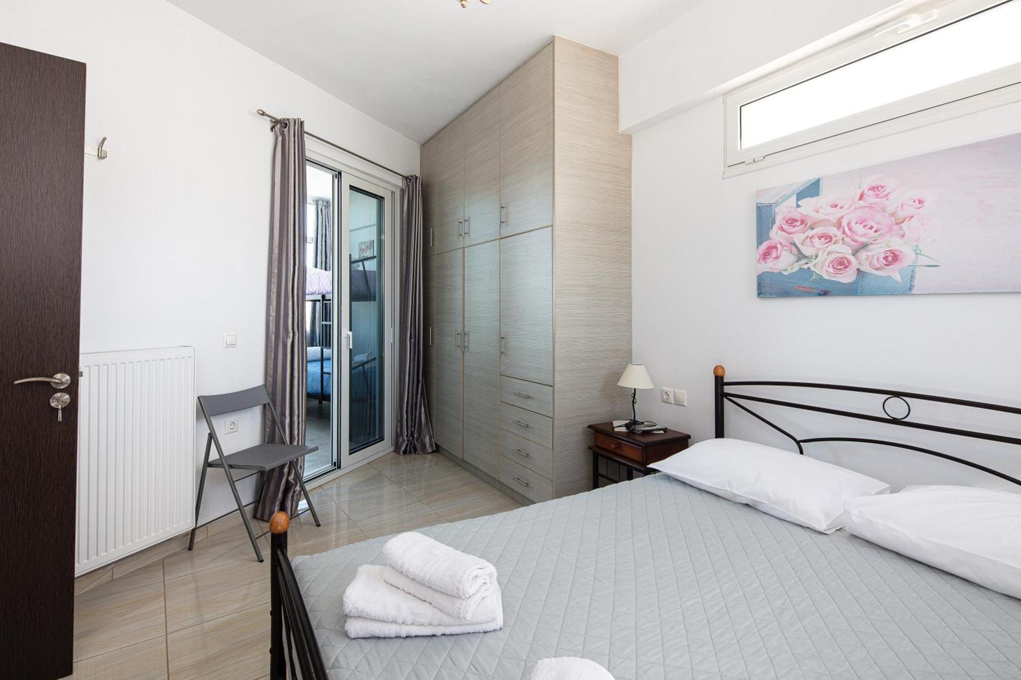 Vourvahis Seaview Apartments Karoti  Room photo